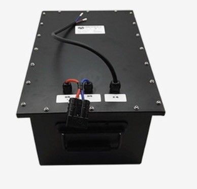 kopen 48 volt lithium-ionbatterij, batterijlader voor golfkar voor clubauto online vervaardiging