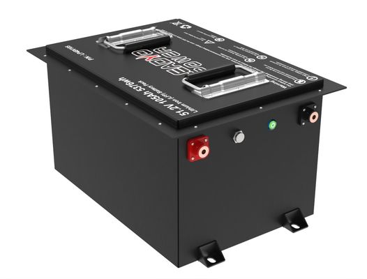 LiFePO4 Golfkar 48V 51.2V 105Ah Lithium Iron LFP-batterijen met LCD-LED-display / oplader